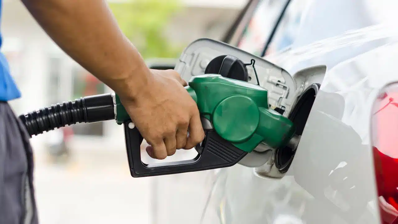 NNPC Increases Petrol Price To N1,030 per Litre In Abuja