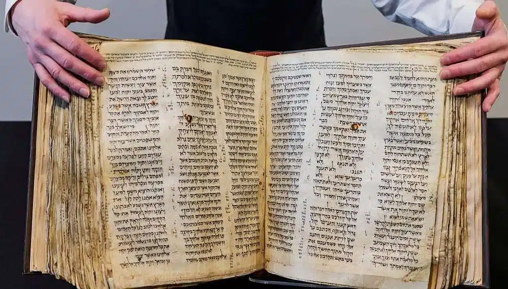 Oldest Hebrew Bible