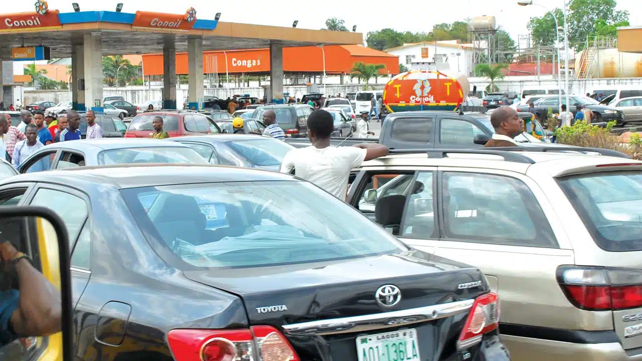 Fuel Scarcity: NNPC Ltd Extends Fuel Station Hours