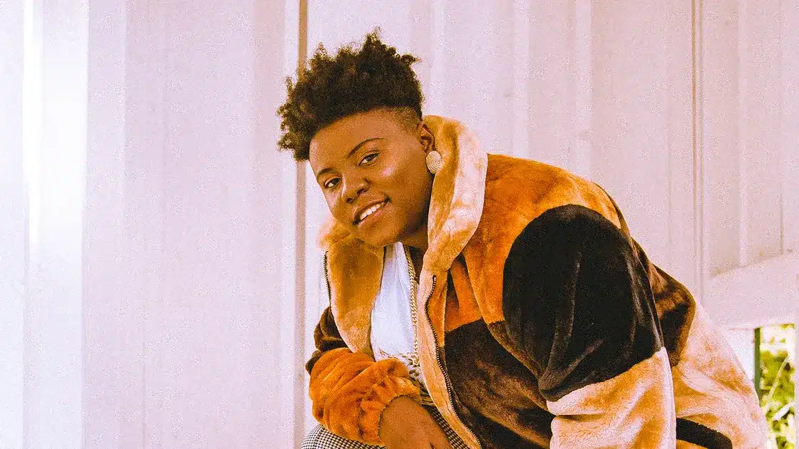 Teni Slams Man Who Trolled Her For Giving Money To Mummy Zee