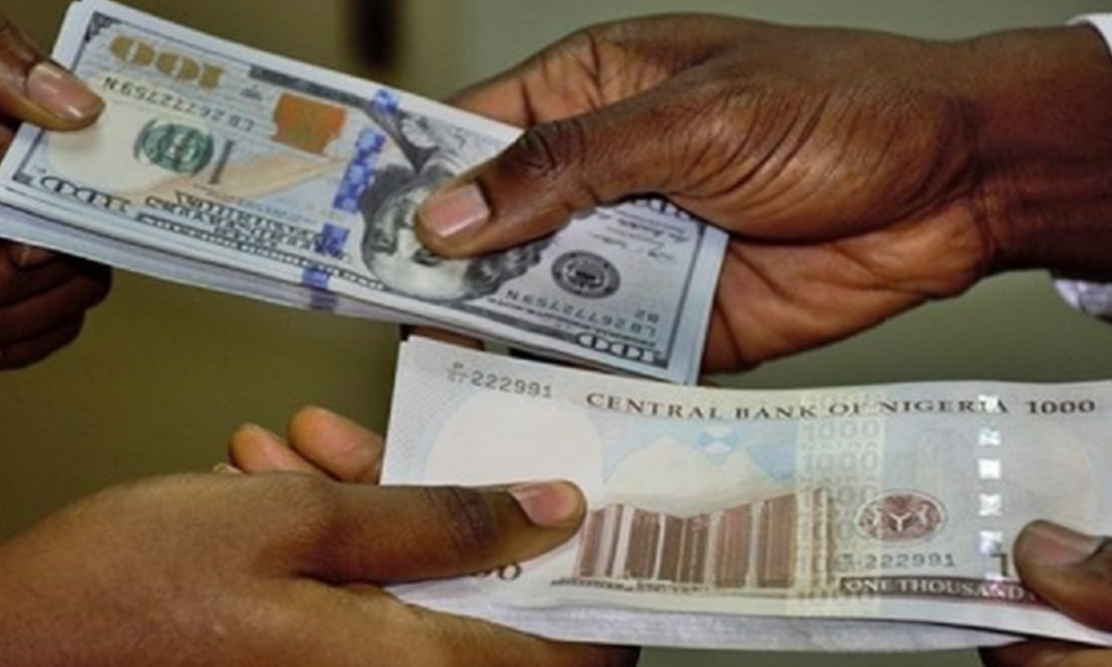 It's Happening Fast, Nigerians Lament As Naira Hits N1,825 Per Dollar