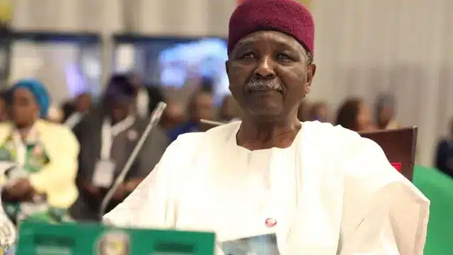 Yakubu Gowon Urges ECOWAS To Lift Sanctions On Mali, Burkina Faso, Niger