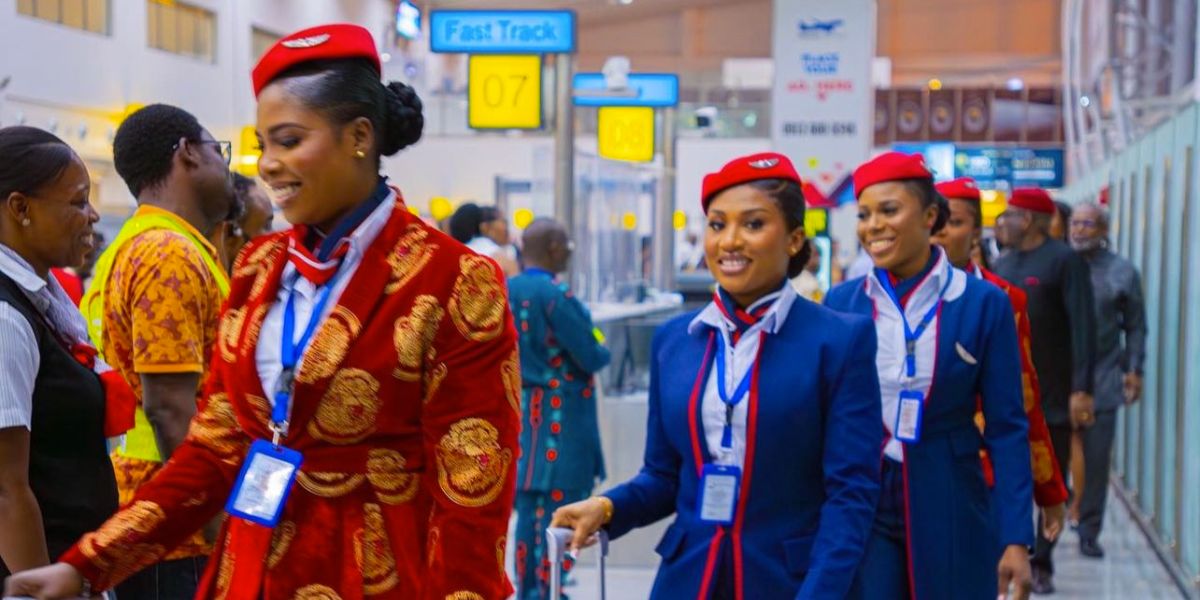 Controversy Over Air Peace Cabin Crew’s Choice Of Outfit