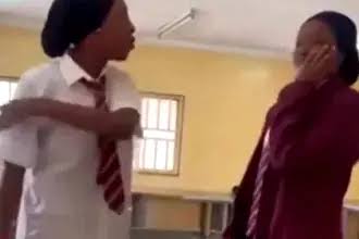 Lead Student Finally Apologises To Bullied Colleague, Nigerians
