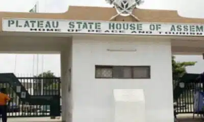 Plateau Speaker Swears In Nine Of 16 APC Lawmakers