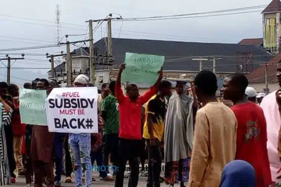 Niger Youths Defy Governor, Launch Early Protests