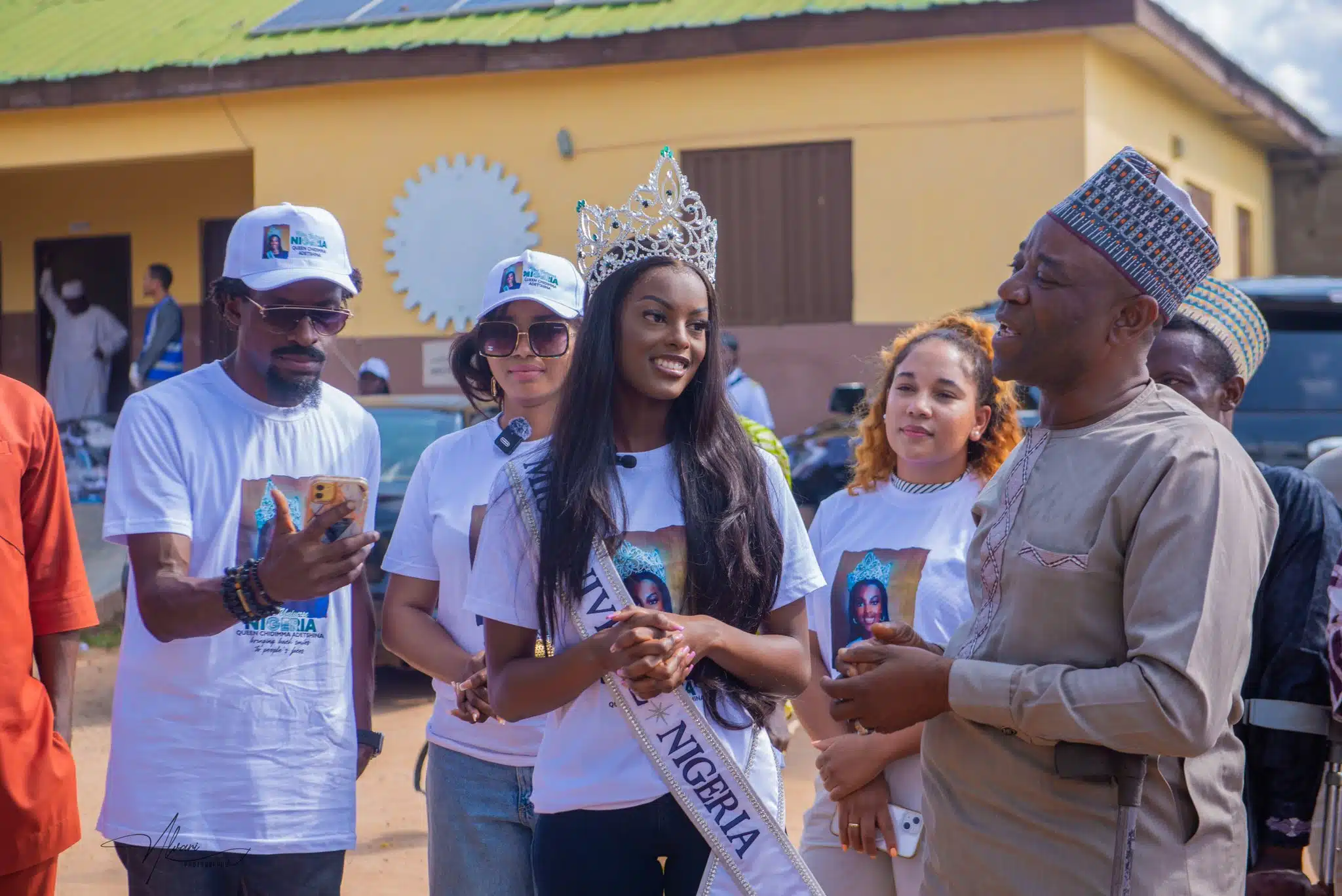 Miss Universe Nigeria, Chidimma Adetshina Visits Abuja IDP Camp