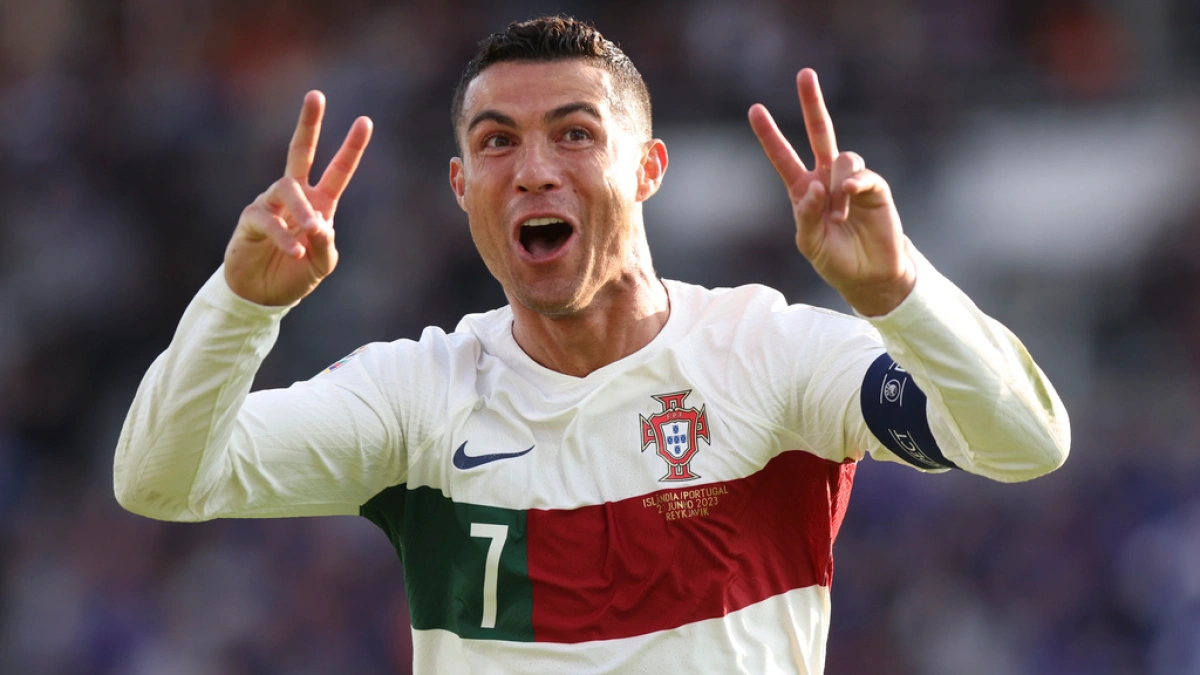 'We’ve Made History,' Ronaldo Writes As He Breaks Social Media Record With One Billion Followers