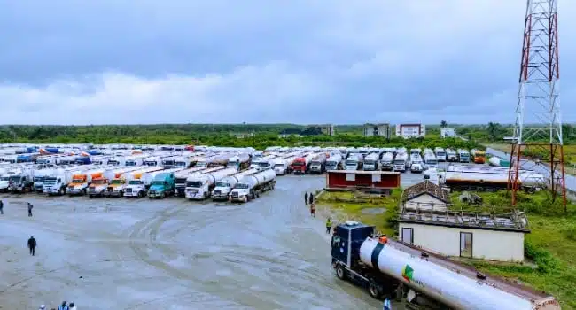 NNPC Deploy Hundreds Of Trucks For Dangote Refinery’s Petrol Distribution