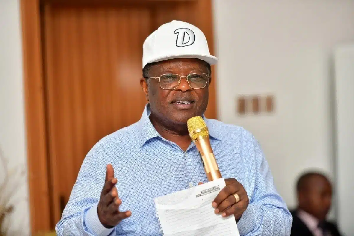 'Take It Or Leave It,' - Minister Of Works Issues Seven-Day Ultimatum To Julius Berger Over Abuja-Kaduna Road